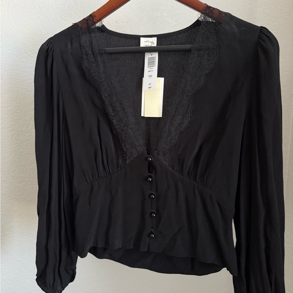 Aritzia Wilfred Black Button-Front Blouse with Lace Detail